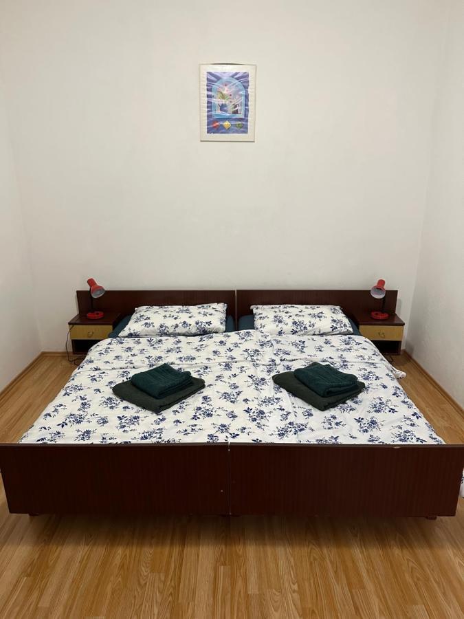 Apartmani Marko ノヴァリャ エクステリア 写真