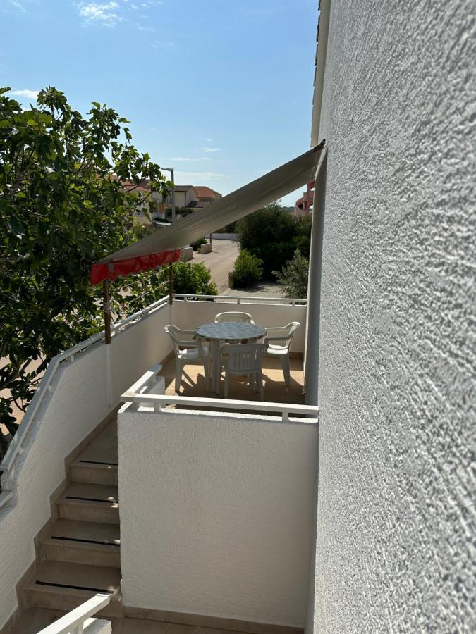 Apartmani Marko ノヴァリャ エクステリア 写真