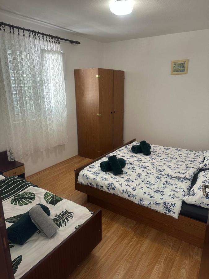 Apartmani Marko ノヴァリャ エクステリア 写真